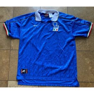 VINTAGE 1990’S ITALY NIKE ITALIA SOCCER JERSEY